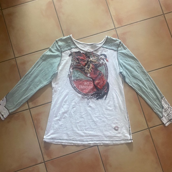 Double D Ranch Embroidered Long Sleeve Cowboy T-Shirt Size L Wild Horses - Picture 2 of 8